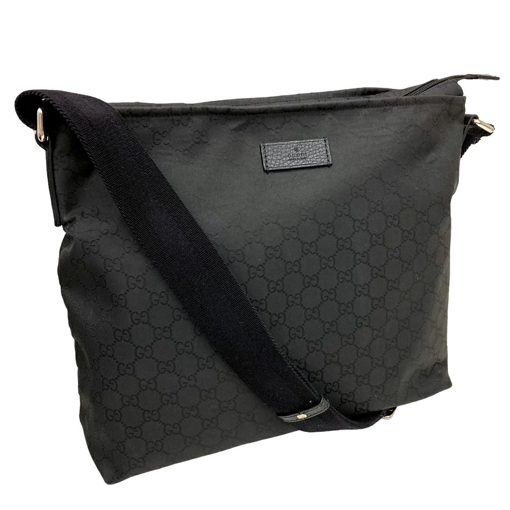 Gucci Shoulder Bag GG Crossbody Black Zipper Closure